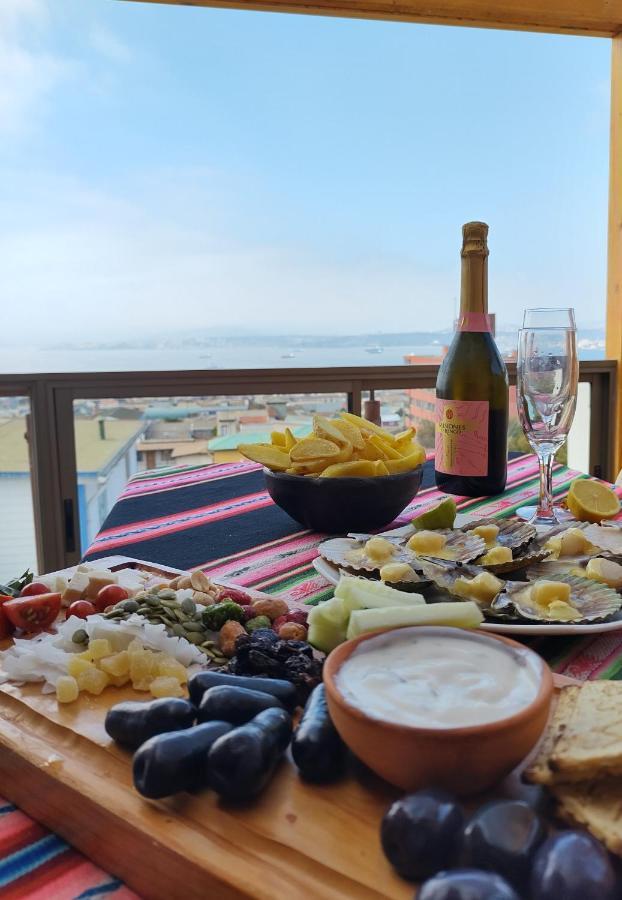 Hostal Lala Portena Vista Al Mar, Bano Privado Y Desayuno Valparaíso Eksteriør billede