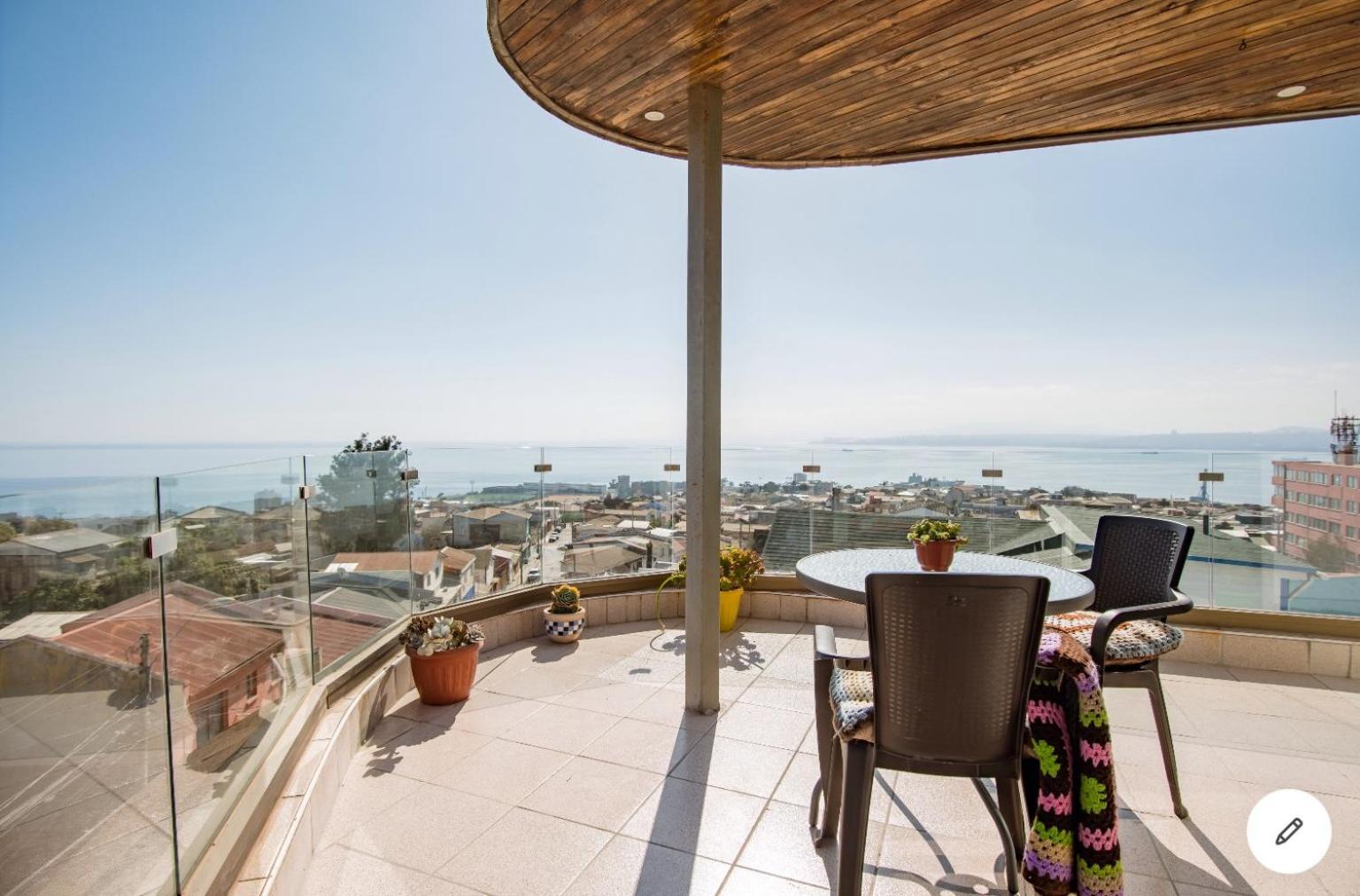 Hostal Lala Portena Vista Al Mar, Bano Privado Y Desayuno Valparaíso Eksteriør billede