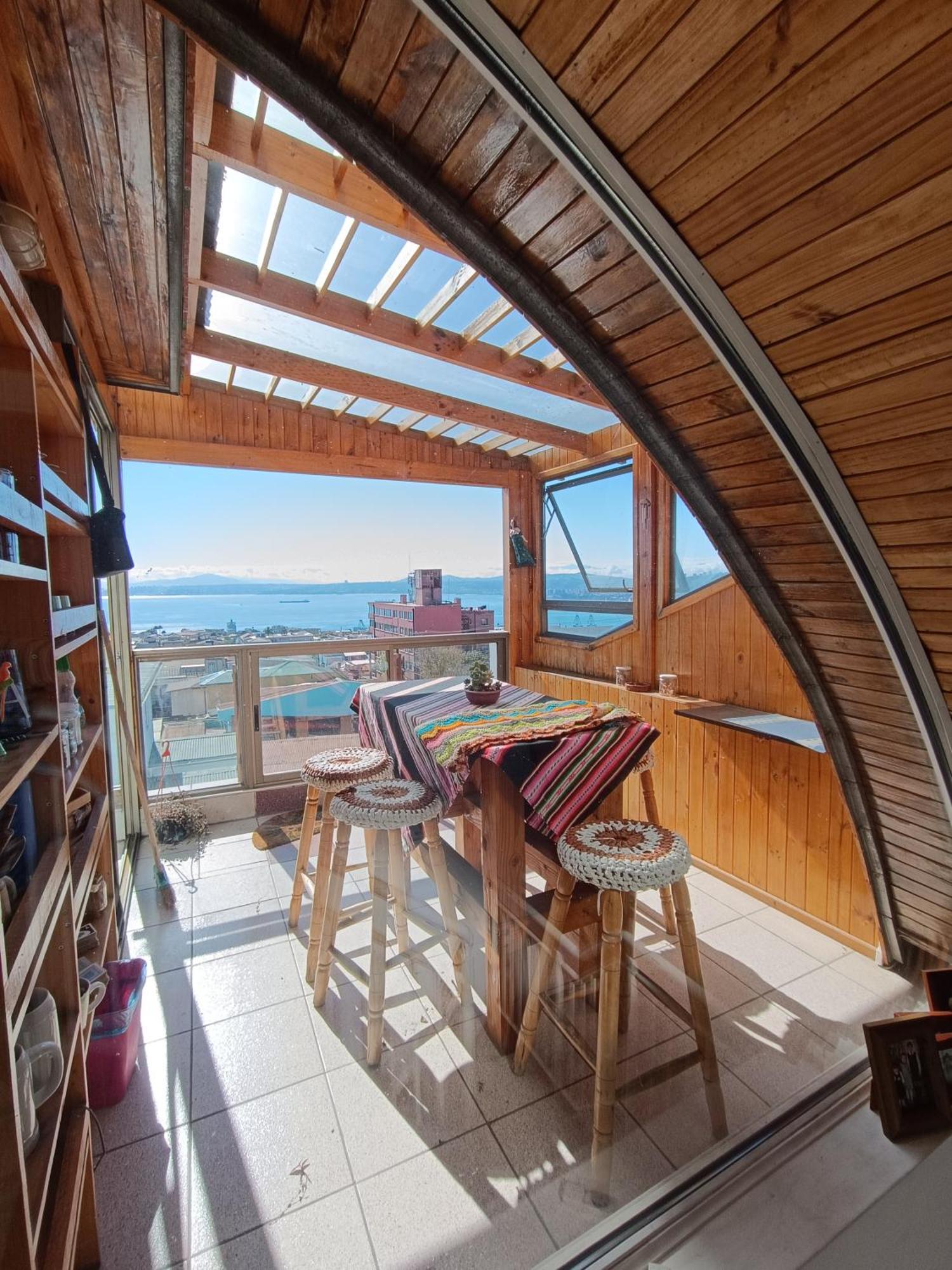 Hostal Lala Portena Vista Al Mar, Bano Privado Y Desayuno Valparaíso Eksteriør billede