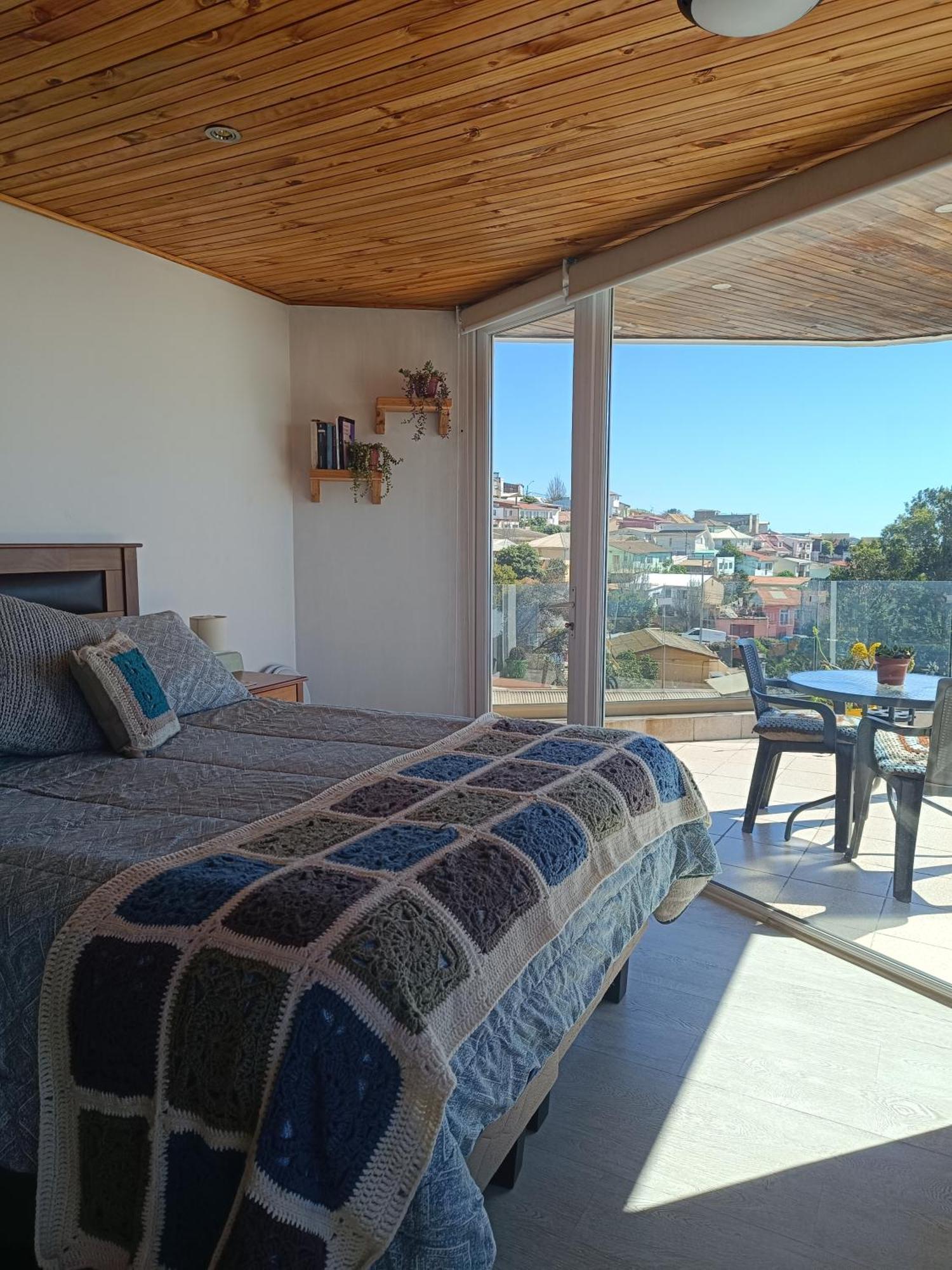 Hostal Lala Portena Vista Al Mar, Bano Privado Y Desayuno Valparaíso Eksteriør billede
