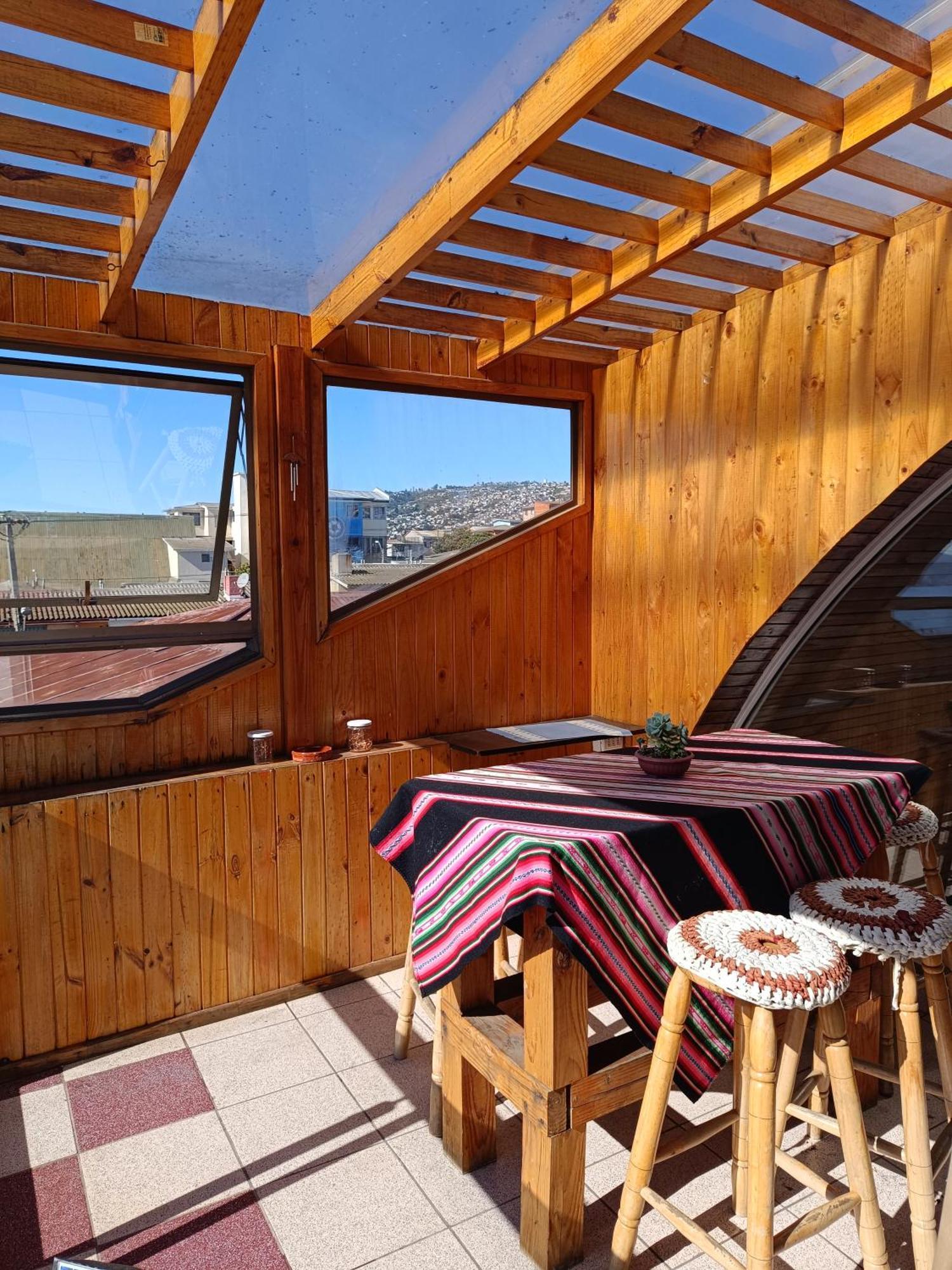 Hostal Lala Portena Vista Al Mar, Bano Privado Y Desayuno Valparaíso Eksteriør billede