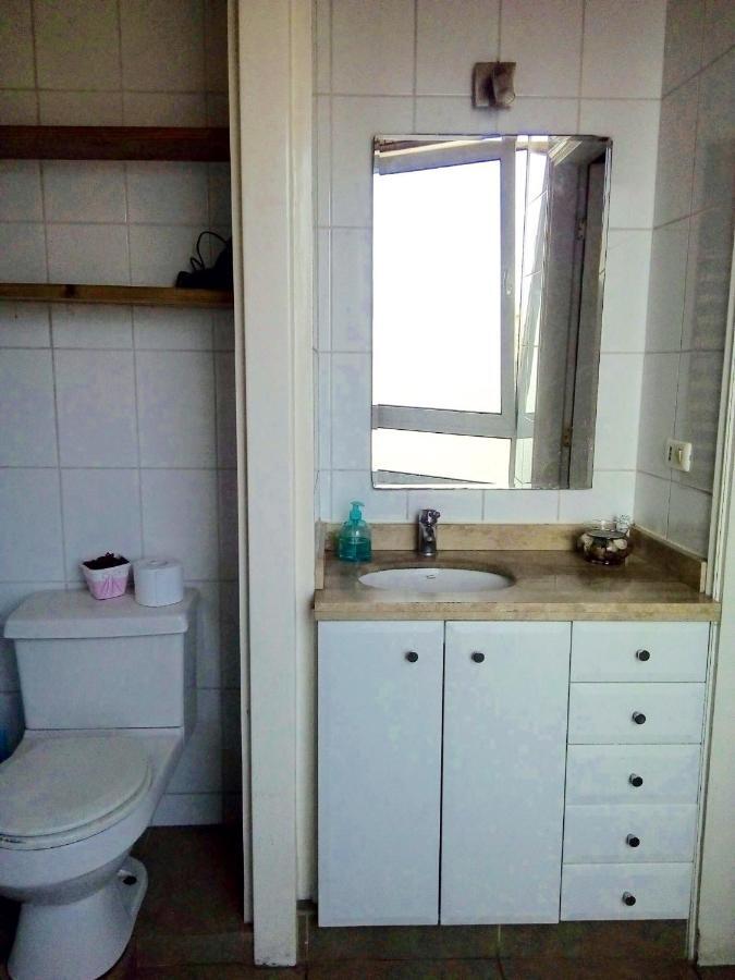 Hostal Lala Portena Vista Al Mar, Bano Privado Y Desayuno Valparaíso Eksteriør billede