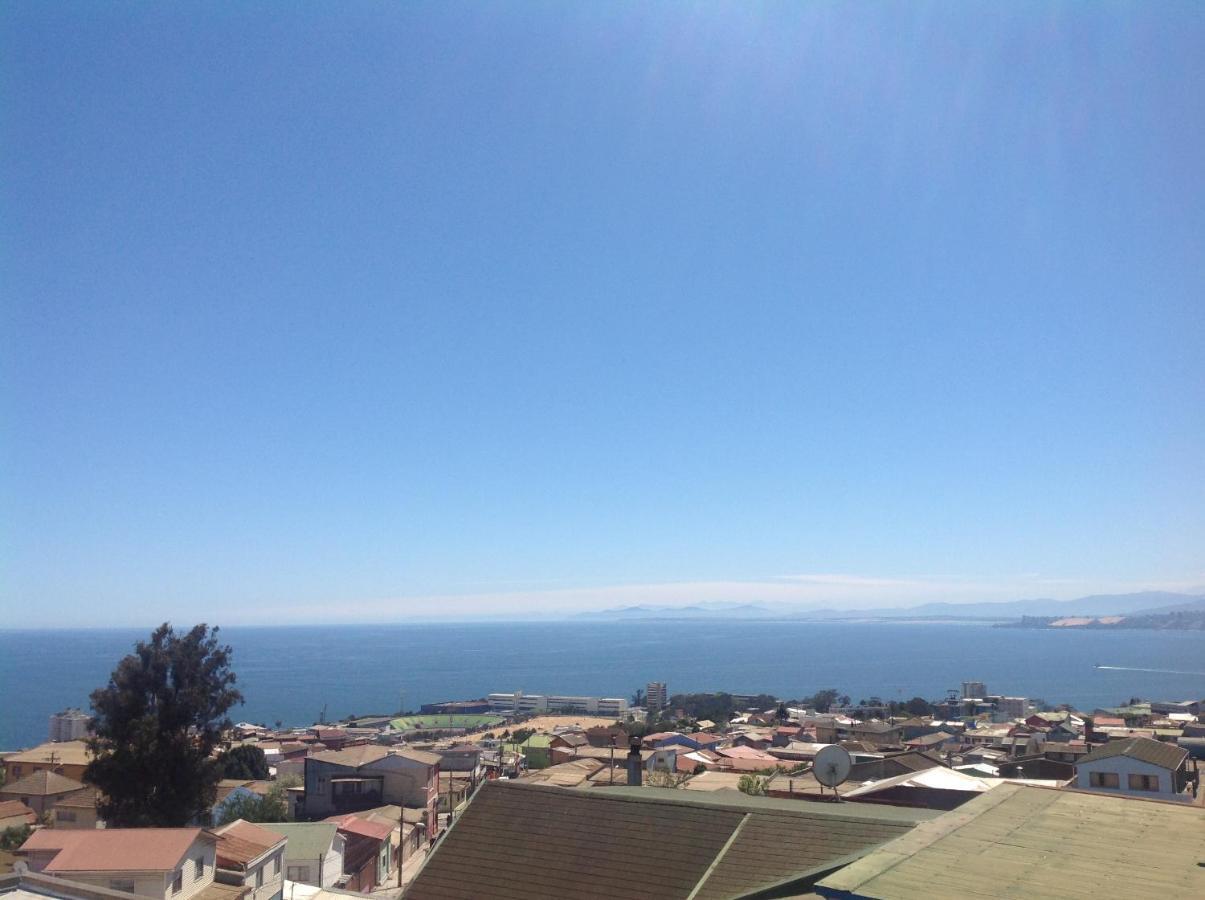 Hostal Lala Portena Vista Al Mar, Bano Privado Y Desayuno Valparaíso Eksteriør billede