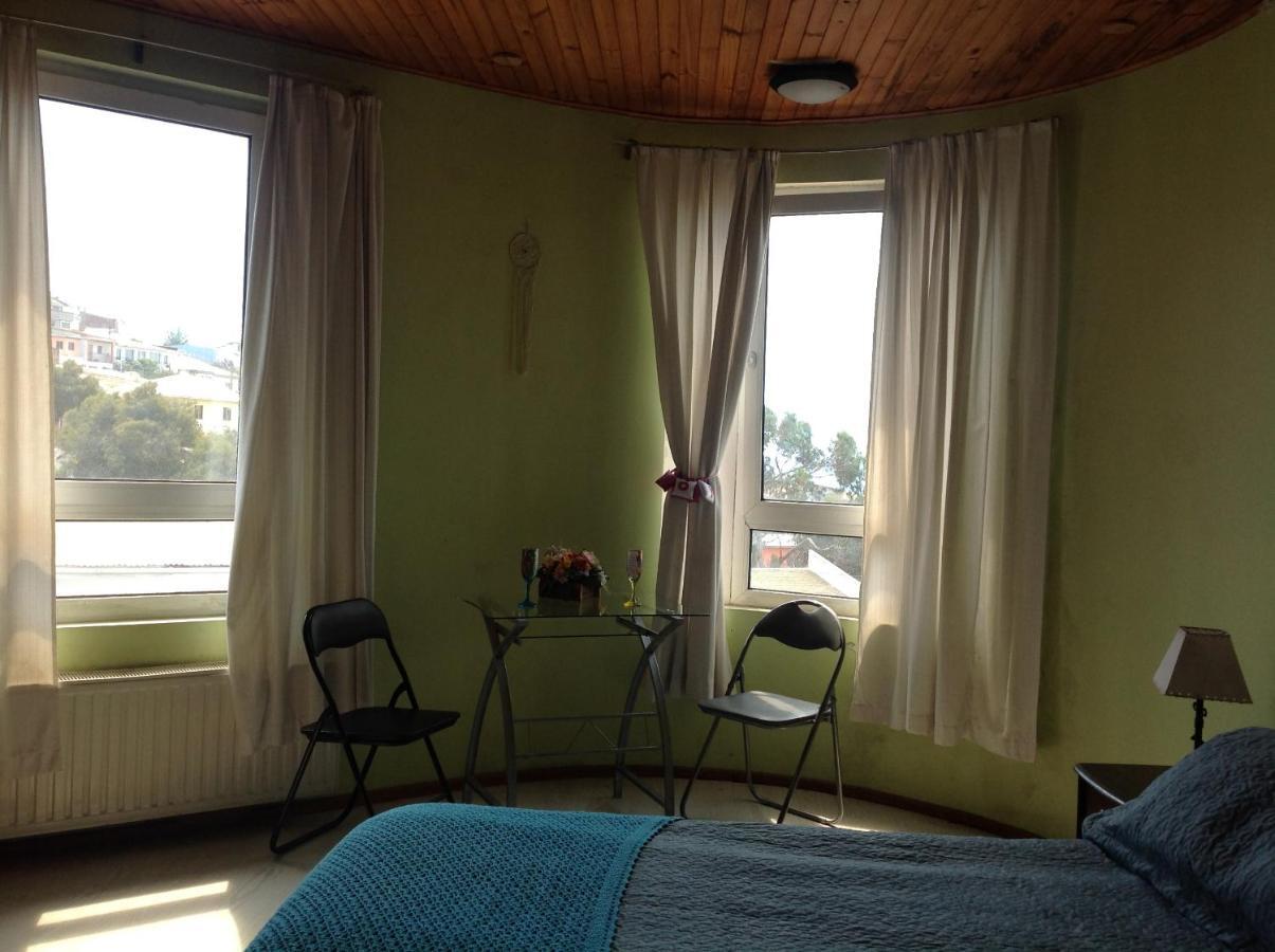 Hostal Lala Portena Vista Al Mar, Bano Privado Y Desayuno Valparaíso Eksteriør billede