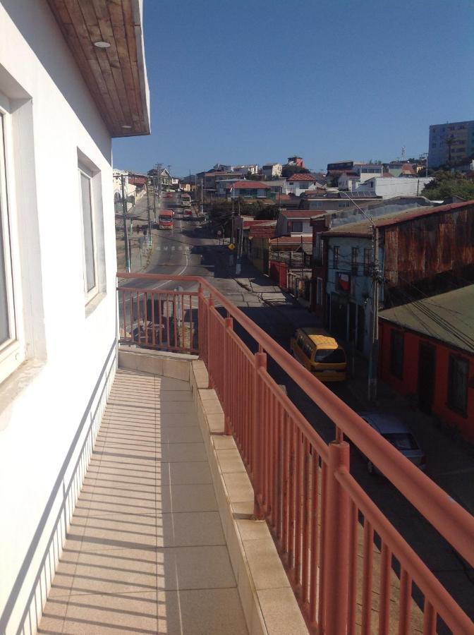 Hostal Lala Portena Vista Al Mar, Bano Privado Y Desayuno Valparaíso Eksteriør billede