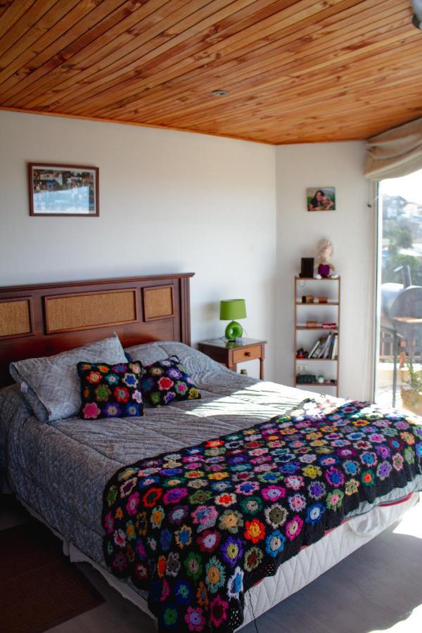 Hostal Lala Portena Vista Al Mar, Bano Privado Y Desayuno Valparaíso Eksteriør billede