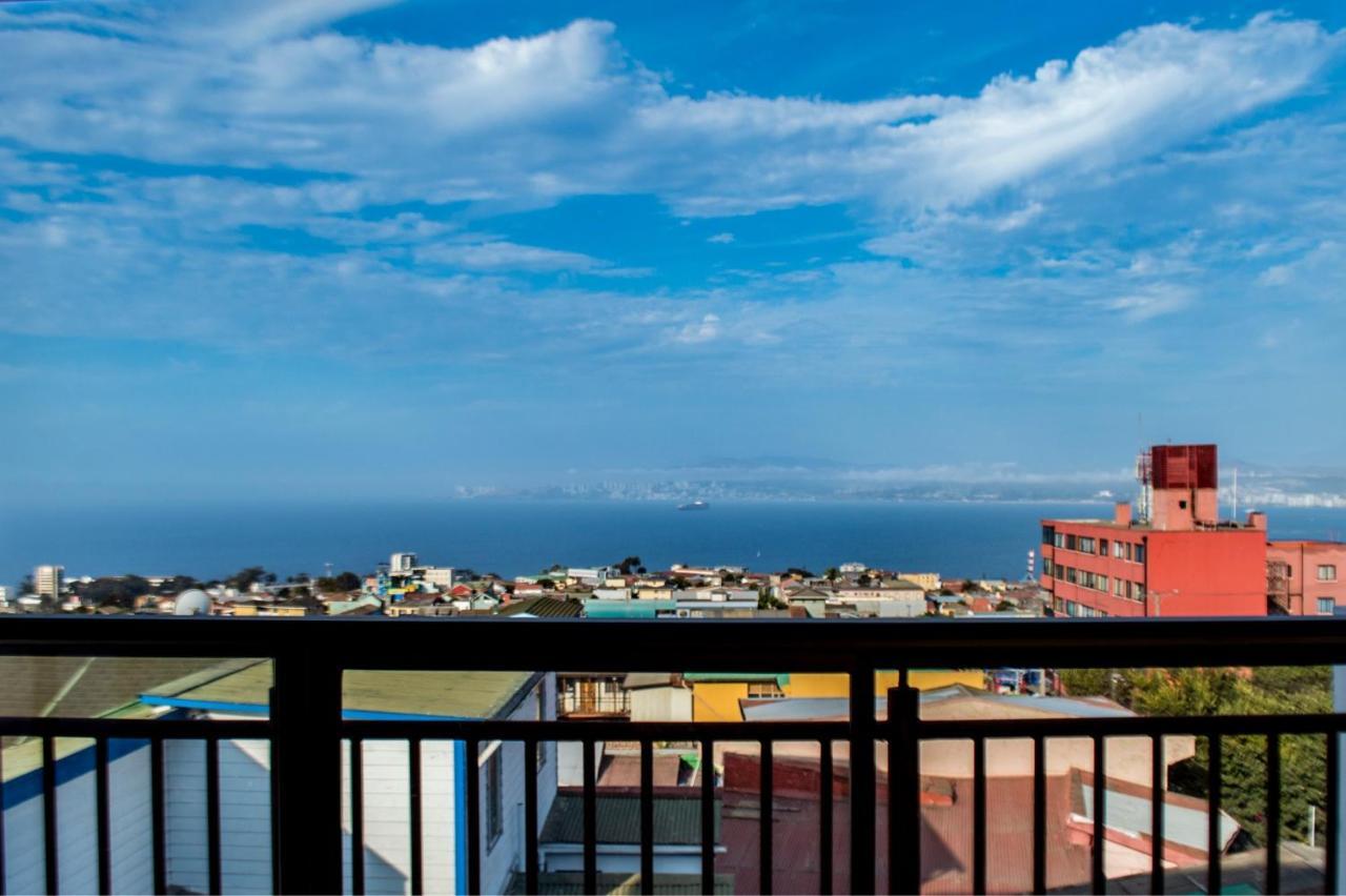 Hostal Lala Portena Vista Al Mar, Bano Privado Y Desayuno Valparaíso Eksteriør billede